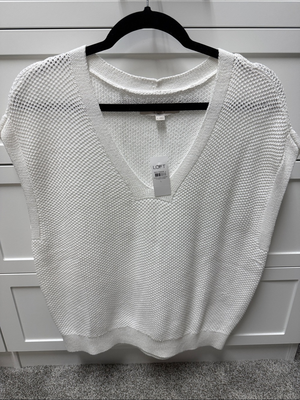 LOFT White V-Neck Textured Knit Sweater Vest